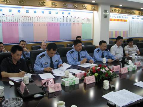 吴俊雄所长,朱远亮教导员,邹冬葵副所长参加成立大会