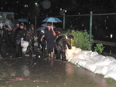 调整大小 重新曝光 IMG_1605.jpg